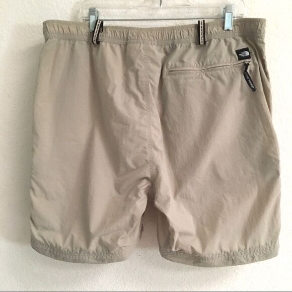 The North Face  gorpcore zip off nylon shorts XL - Picture 4 of 6